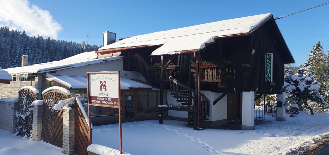 Penzion U Dvou pánů Pernink Esterno foto